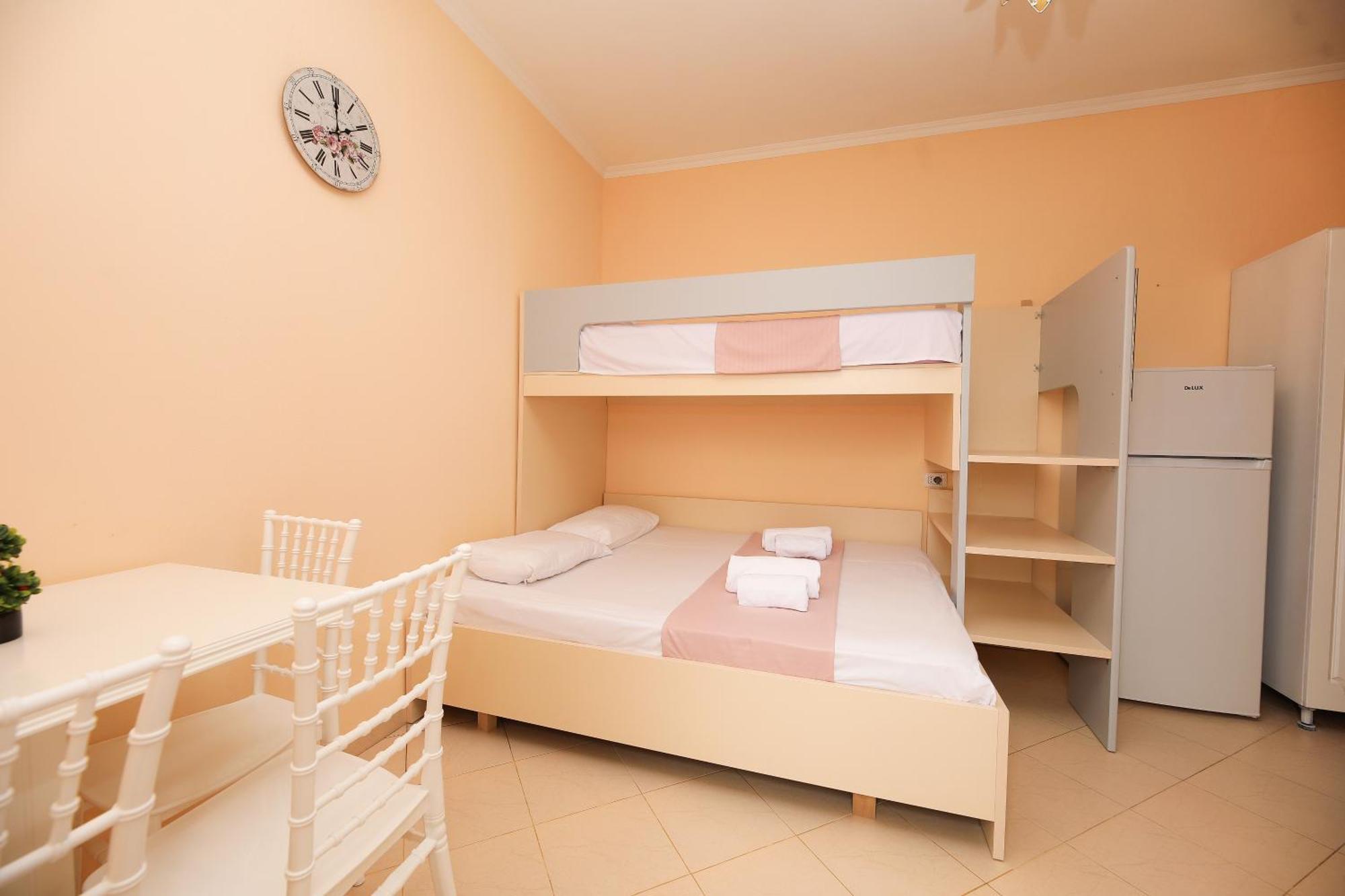 Vila Feliz - Premium Rooms With Free Private Parking Vlorë Exterior foto